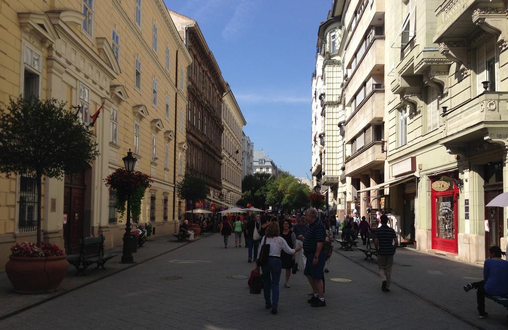 Family Buddha Apartment Budapeszt Zewnętrze zdjęcie