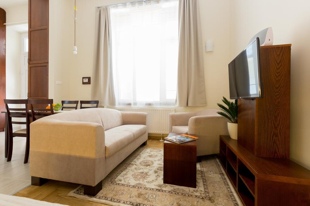 Family Buddha Apartment Budapeszt Zewnętrze zdjęcie